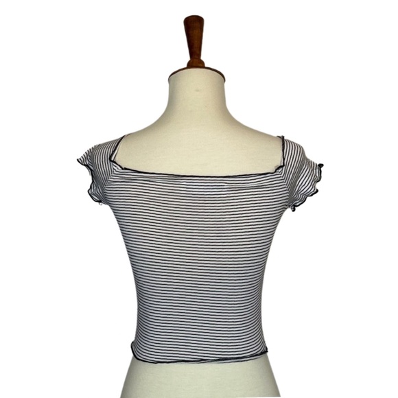 Sexy White Short Sleeve Crop Top with Black Stripes - Picture 12 of 14